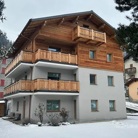 La Casa Di Armando 아파트호텔 보르미오
