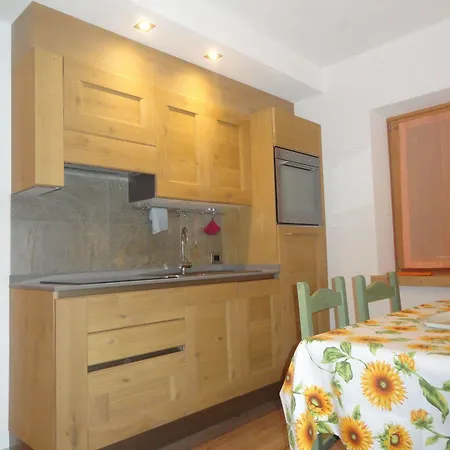 La Casa Di Armando Aparthotel 4*